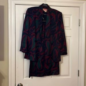 Vintage silky blazer and midi pencil skirt